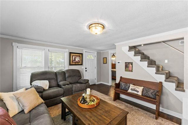 13020 W 327th Street, Paola, KS 66071