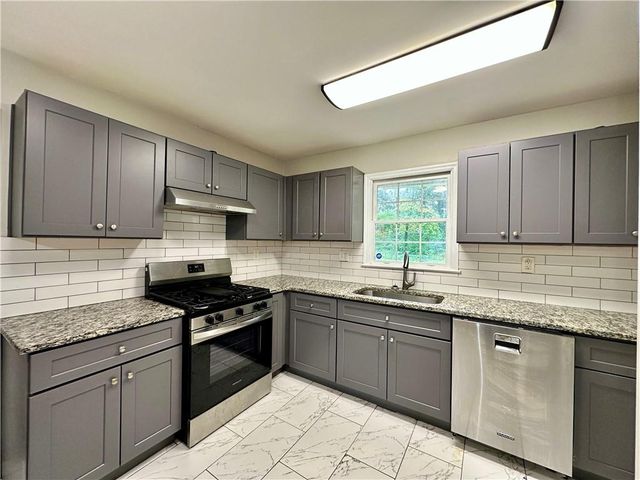 1620 Hebron Lane, Riverdale, GA 30296