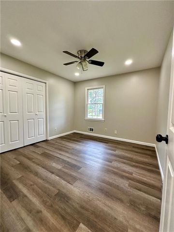 1620 Hebron Lane, Riverdale, GA 30296