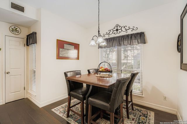 11839 Parliament St Apt 2013, San Antonio, TX 78216