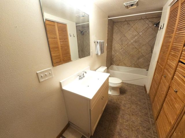 5524 Park Way, Madison, WI 53705