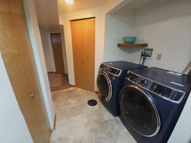 5524 Park Way, Madison, WI 53705