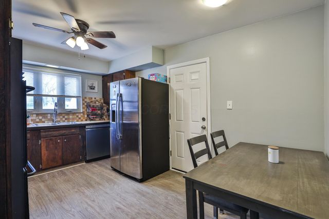 404 Old Village Road, Columbus, OH 43228