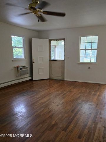 2026 Yorktowne Boulevard, Toms River, NJ 08753