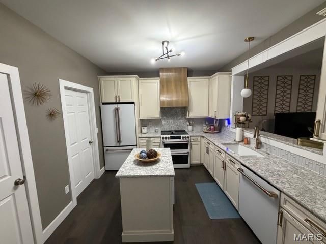 1703 Coupru Court, St Peters, MO 63376