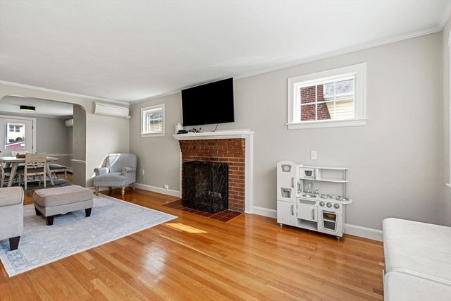 19 Auriga Street, Boston, MA 02122
