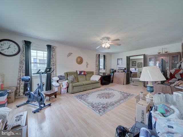 12805 KENDALE LN, Bowie, MD 20715