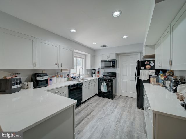 12805 KENDALE LN, Bowie, MD 20715