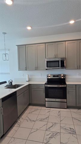 7733 STONE CREEK TRAIL, Kissimmee, FL 34747