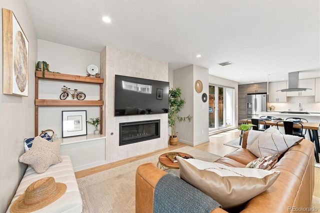 1415 Irving Street, Denver, CO 80204