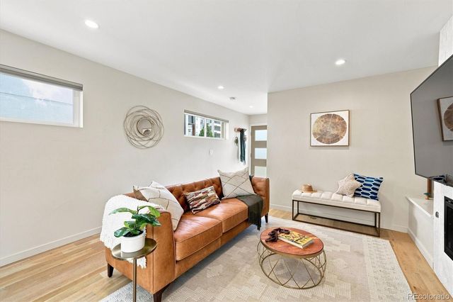 1415 Irving Street, Denver, CO 80204