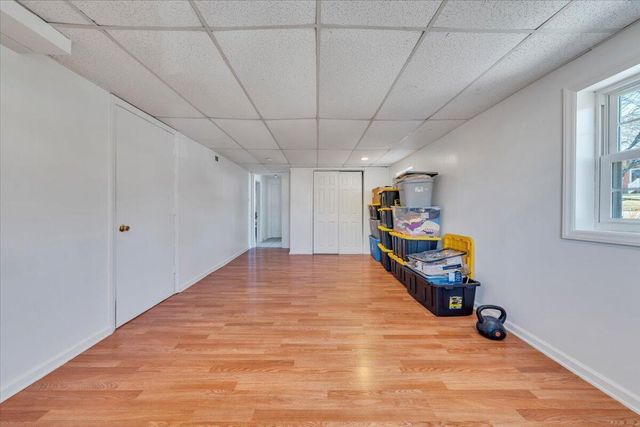 5572 Ambassador DR, Roanoke, VA 24019