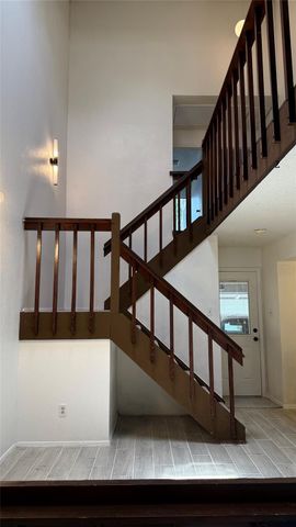 12922 Wirevine Lane, Houston, TX 77072