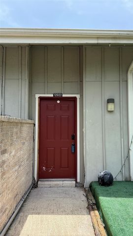 12922 Wirevine Lane, Houston, TX 77072