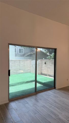 12922 Wirevine Lane, Houston, TX 77072