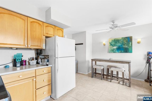 3 Rustic Circle D, Montvale, NJ 07645