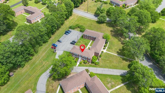 3 Rustic Circle D, Montvale, NJ 07645