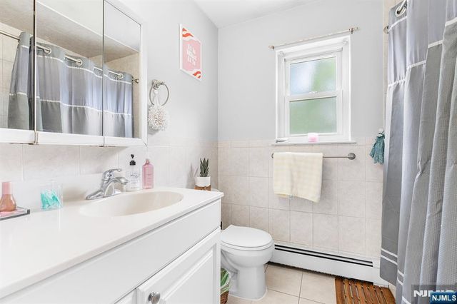 3 Rustic Circle D, Montvale, NJ 07645