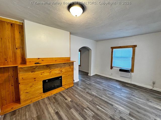 417 Spencer Street, South Charleston, WV 25303