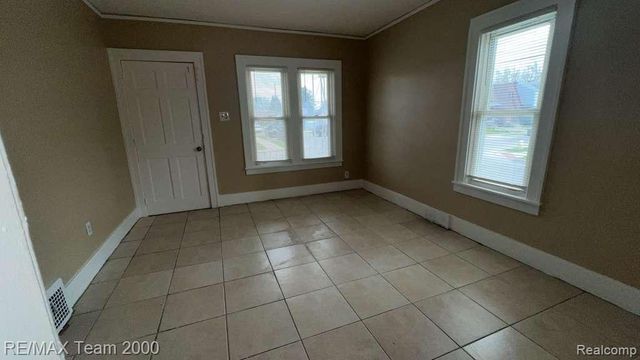 5103 Steadman Street, Dearborn, MI 48126