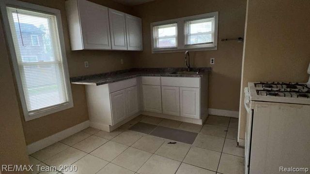 5103 Steadman Street, Dearborn, MI 48126