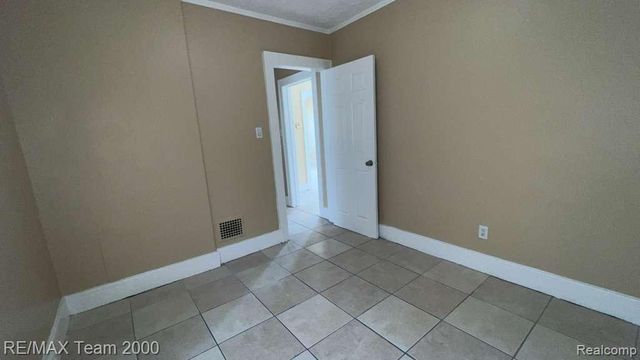 5103 Steadman Street, Dearborn, MI 48126