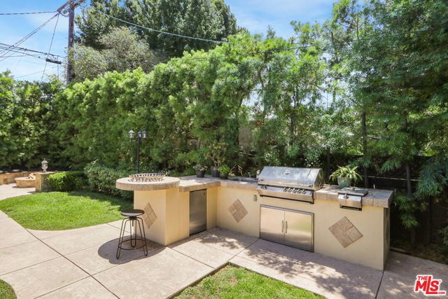 2130 Manning Avenue, Los Angeles, CA 90025
