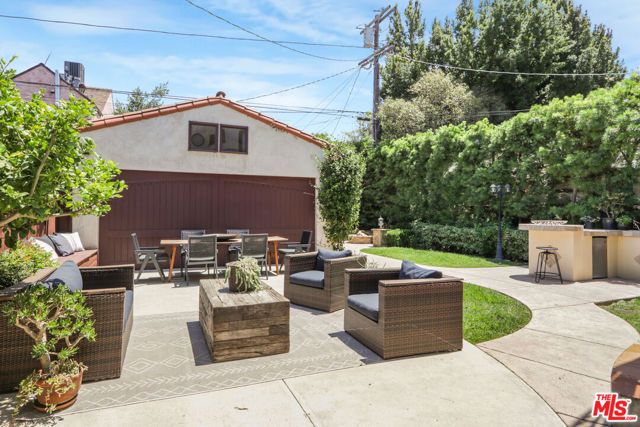 2130 Manning Avenue, Los Angeles, CA 90025