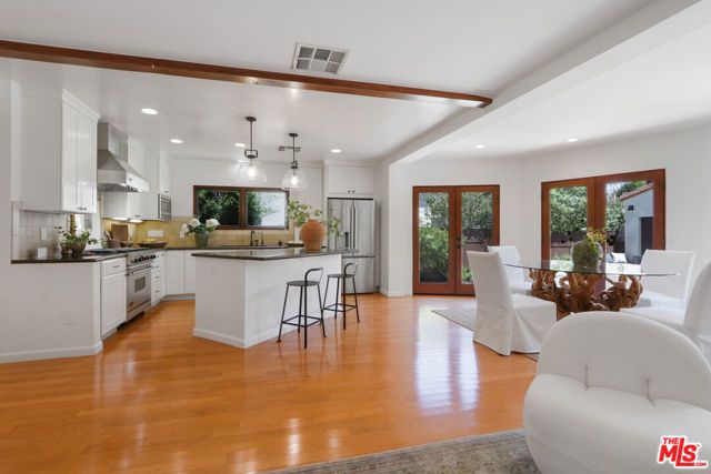 2130 Manning Avenue, Los Angeles, CA 90025