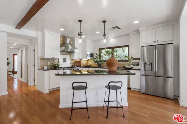 2130 Manning Avenue, Los Angeles, CA 90025