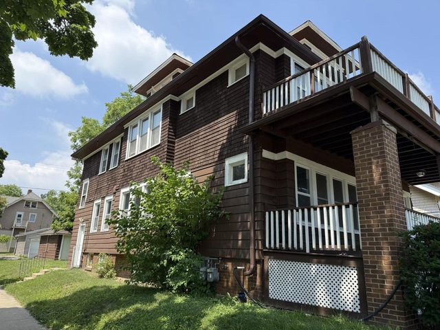 2501 N 50th STREET, Milwaukee, WI 53210