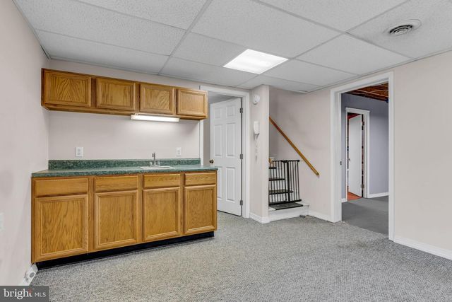 54 LOSHES RUN RD, Duncannon, PA 17020