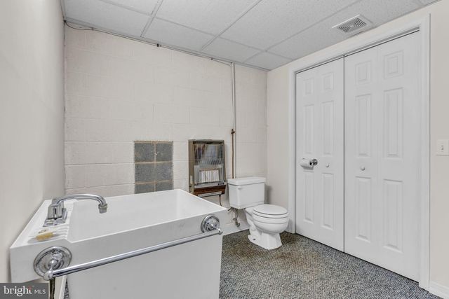54 LOSHES RUN RD, Duncannon, PA 17020