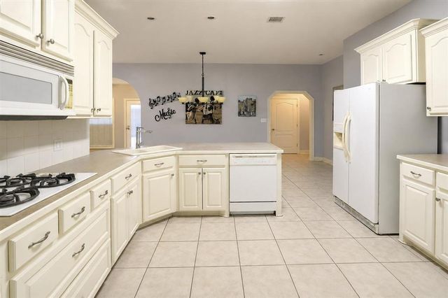 1113 Oakleaf Ln Lane, Lake Charles, LA 70605