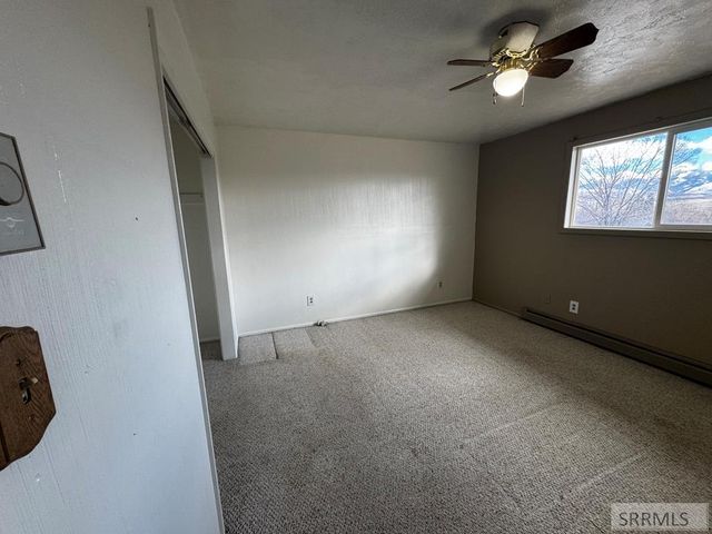 300 S 14th Street, Salmon, ID 83467