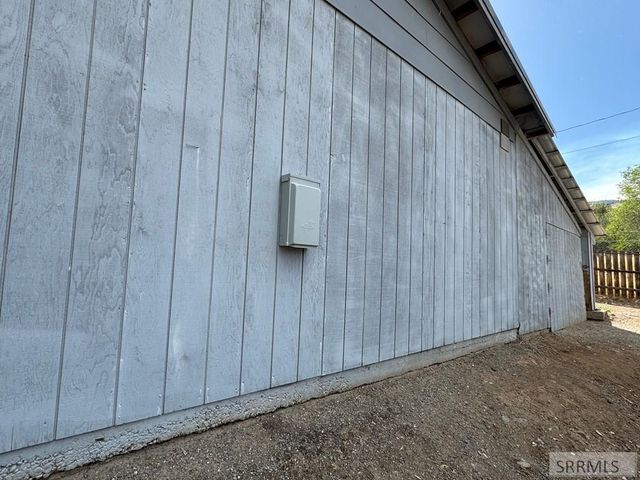 300 S 14th Street, Salmon, ID 83467