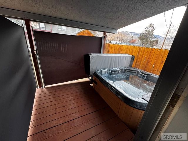 300 S 14th Street, Salmon, ID 83467