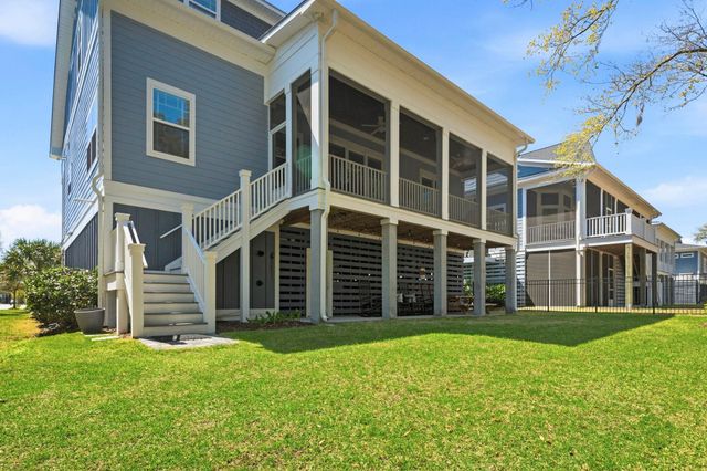 1100 Marsh View Dr., North Myrtle Beach, SC 29582