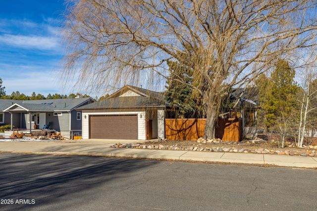 218 E Mohawk Drive, Flagstaff, AZ 86005