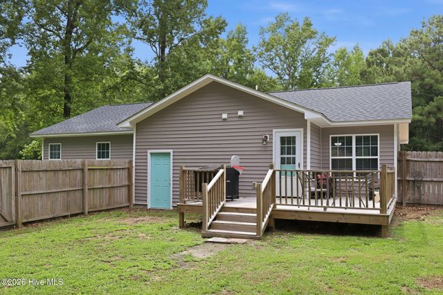 622 Massanutten Road, Greenville, NC 27834