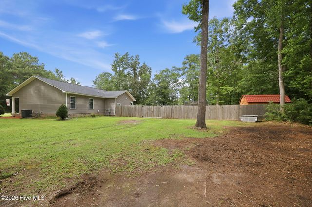 622 Massanutten Road, Greenville, NC 27834