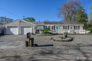 293 Louis Avenue, Bayville, NJ 08721