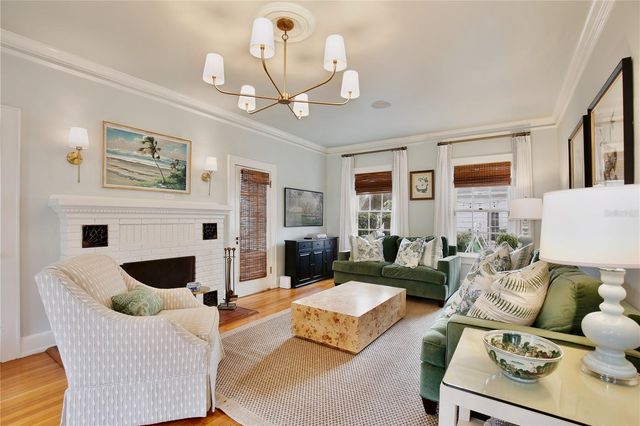 918 S PALMETTO AVENUE, Sanford, FL 32771