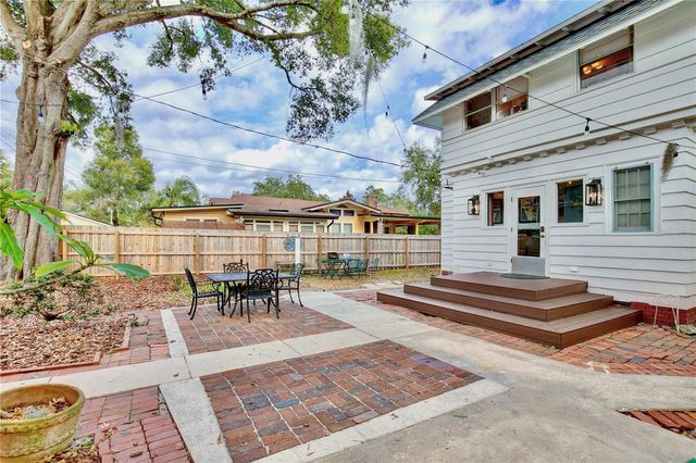 918 S PALMETTO AVENUE, Sanford, FL 32771