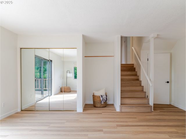 23 SKYLINE Ave, Astoria, OR 97103