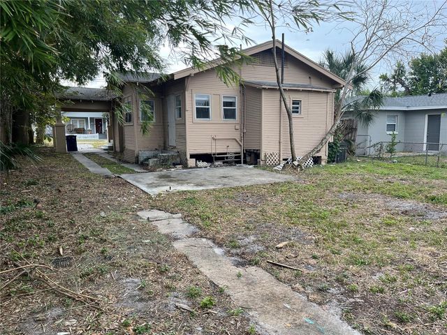 201 W IDA STREET, Tampa, FL 33603