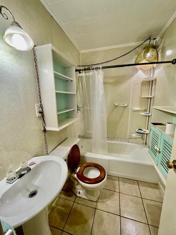 60 Kingsridge Loop, Houma, LA 70363