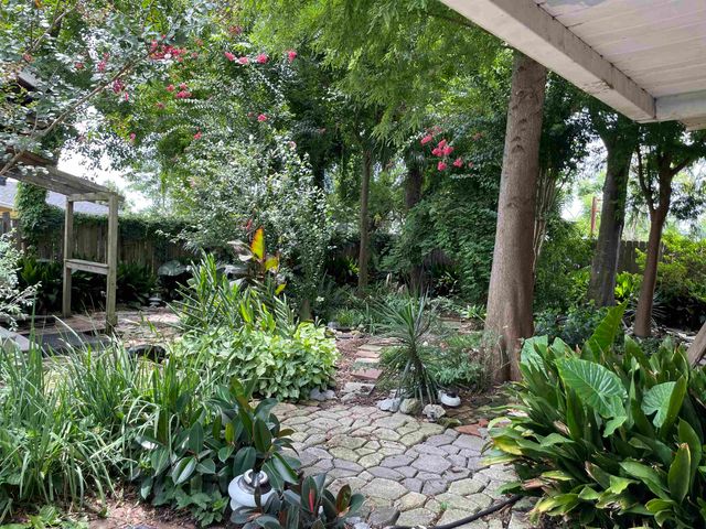 60 Kingsridge Loop, Houma, LA 70363