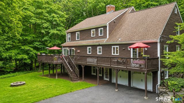 132 Hammertown Road, Monroe, CT 06468