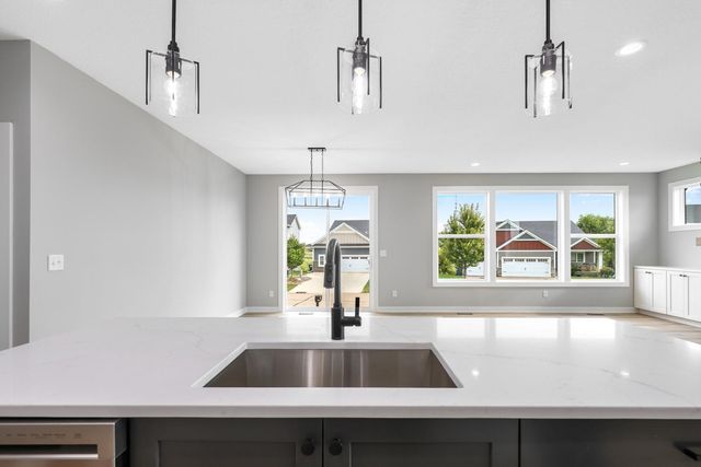 9756 Saint Andrews Drive, Elko New Market, MN 55020